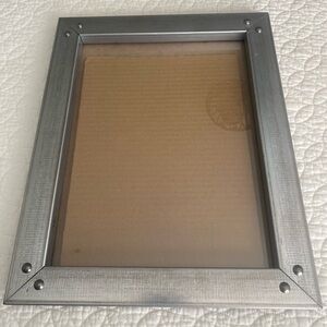 Metal Frame 11 X 14 EUC